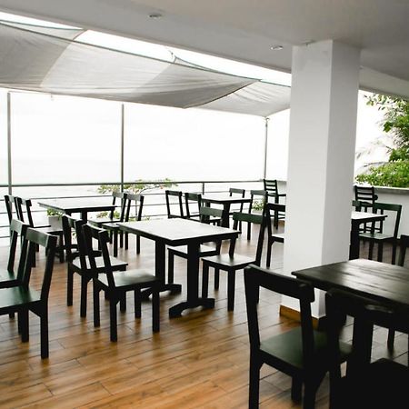 Kaiblue Hotel Y Restaurante La Libertad Exterior photo